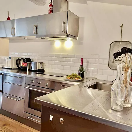 Loft Chic Verdun / Conciergeriedamecarcas