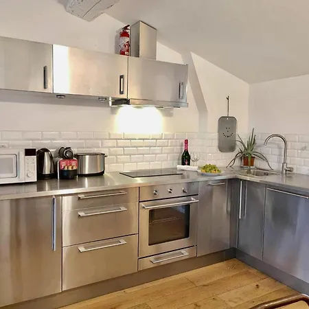 Apartment Loft Chic Verdun / Conciergeriedamecarcas Carcassonne